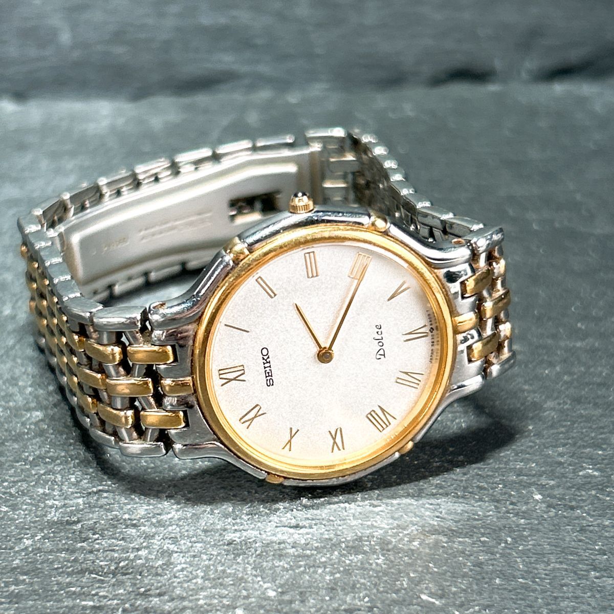 1970年代製 SEIKO セイコー DOLCE ドルチェ 5E30-6A00 腕時計 クオーツ