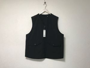 新品未使用本物ジーユーGUジップデカビッグナイロンベストジレコートメンズサーフアメカ