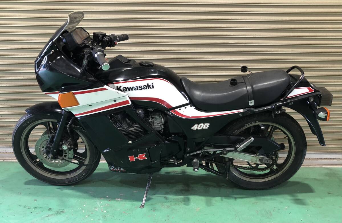GPZ400F 2型 カウル付き 書類付 エンジン始動確認 GPZ550F Z400GP