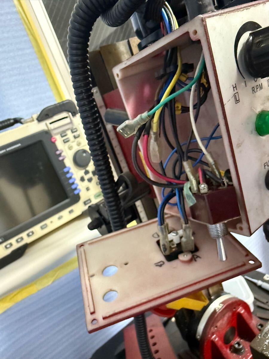 卓上フライス盤　小型フランス盤　ジャンク_4