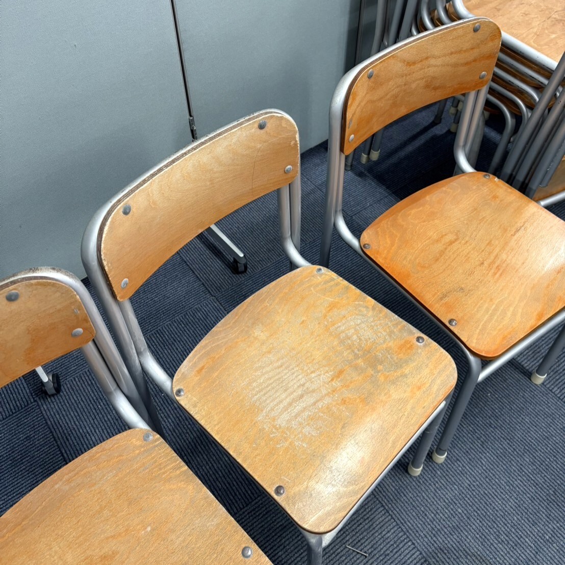 YF27B) 2脚セット 学校 椅子 学習 イス 教室 インダストリアル 昭和レトロ カフェ 店舗_5