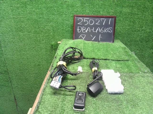 タント DBA-LA610S ダイハツ純正ドライブレコーダー　PZ160-05021自社品番250271_1