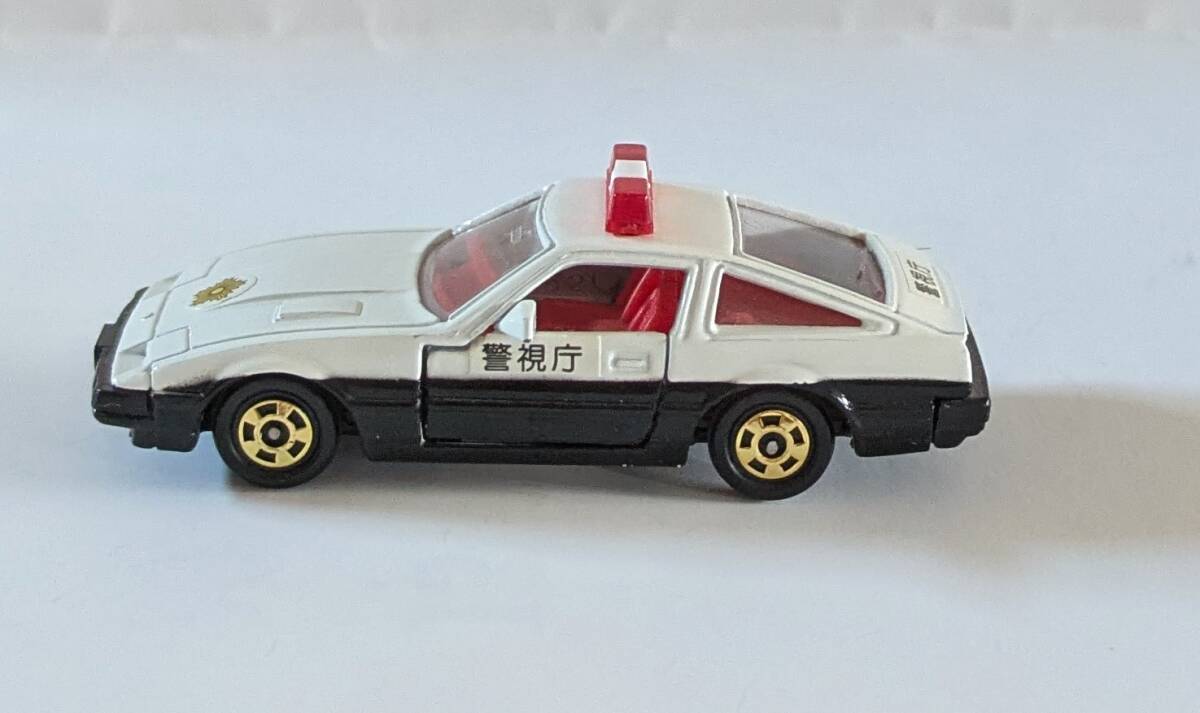 トミカ 15 日産 ニッサン フェアレディZ 300ZX パトカー パトロール