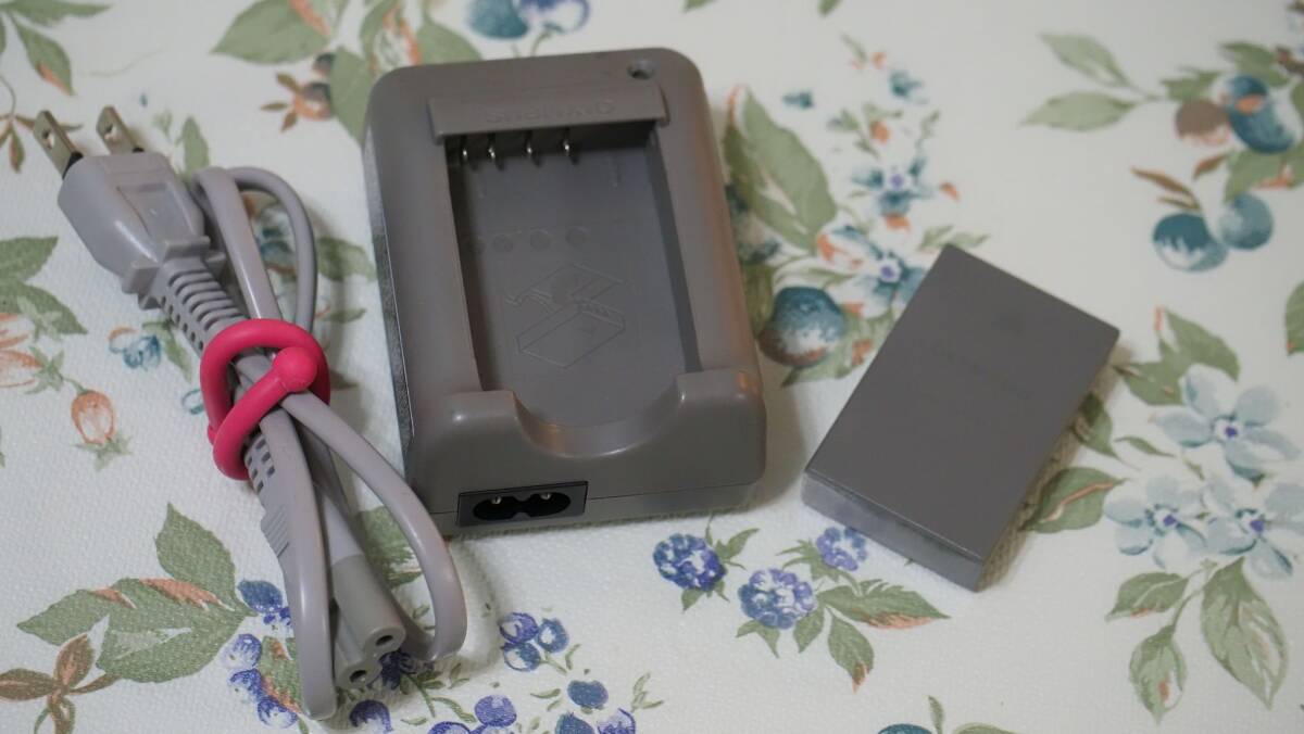 【OLYMPUS】PEN E-PL9 & M.ZUIKO DIGITAL 14-42mm 1:3.5-5.6 EZ セット_7