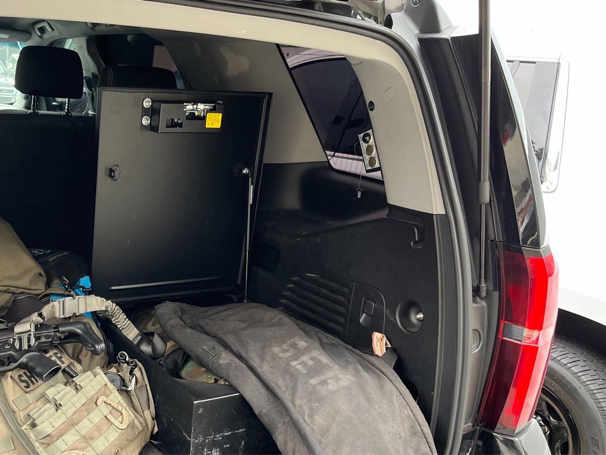 【2個】シガーソケット アウトレット ポリス 緊急車両 パトカー 警察 車 アメリカ アメ車 Police_5