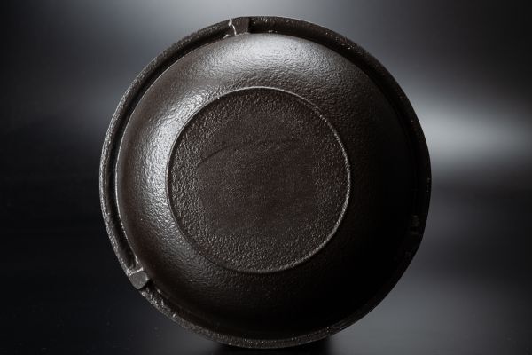 茶道具】未使用品 錆びない釜 特製 志きの釜 真形釜(風炉用釜) 本漆