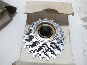 ☆サンツアー ウイナープロ ボスフリー 6s 13-21 未使用品　SUNTOUR WINNER PRO ☆s