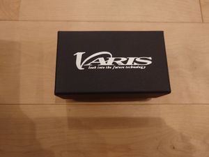 バリス　VARIS カーボンシフトノブ 汎用 未使用品　251105A
