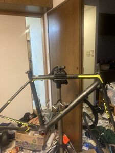 フォーカスイザルコマックス　サイズxs 超軽量