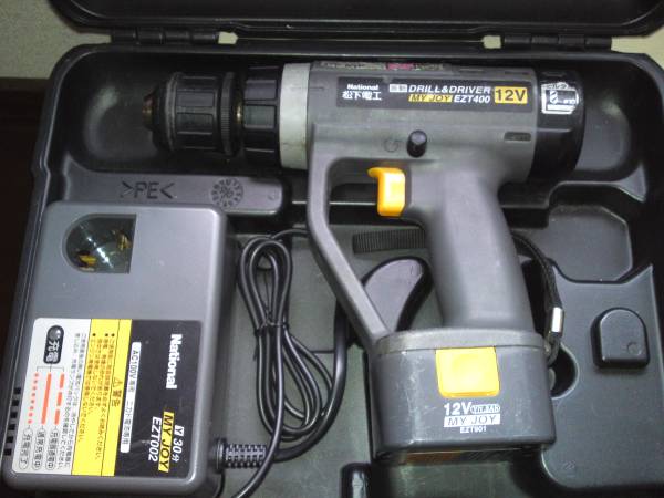 中古 松下電工 振動ドリルドライバー EZT400Y30 ケース付(振動 