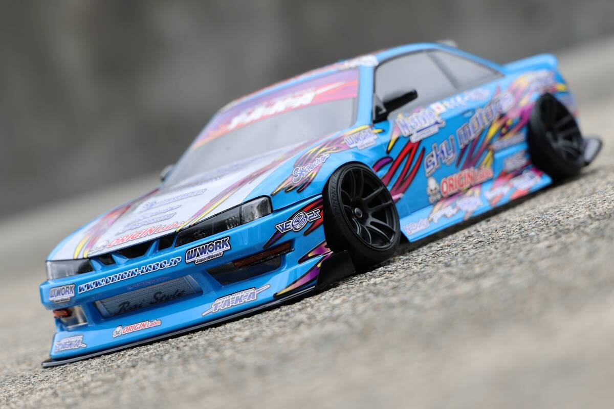 新製品 1/10 アディクション ニッサン S14 シルビア 横田 卓三 D1
