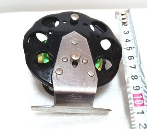 フジリール Fuji reel VP25 肉抜き改造品 チヌ落し込み　※有