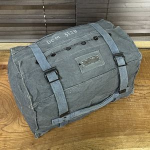 イタリア軍放出品 チェーン付 パラシュートバッグ 59L [ ブルー / 破損あり ]