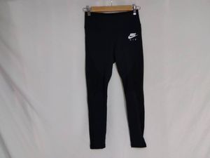 美品！NIKE☆ナイキ☆DRI-FIT スパッツ　サイズM　送料ゆうパケットポストミニ180円