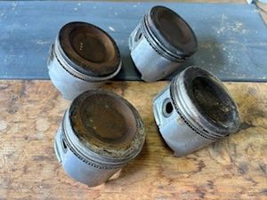 サニー　310　サニトラ　A型　ピストン