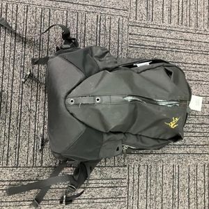 キレイ目◆1円～◆アークテリクス アロー 16 リュック ザック デイバック バックパック