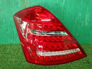 ベンツS600ロング[W221後期]ブレーキランプ左テールライト A2218201364