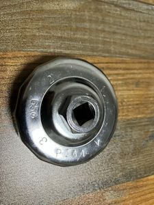 【送料無料】オイルフィルターレンチ　Φ65 PIAA