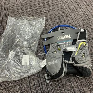 ◆1円～◆ 未使用品　モンベル　キャメルバック 1821386　キャンプ アウトドア用品 バッ