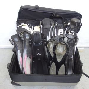 TUSA GULL他 フィン 7点セット レンタル用 キャリーバッグ付