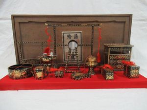 時代雛道具の値段と価格推移は？｜13件の売買データから時代雛道具の