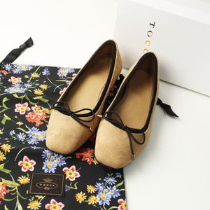 美品 トッカ TOCCA フェイクスエードバレエシューズ 38＼ベージュ フラット リボン パン