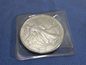 銀貨 アメリカ 1オンス イーグルの値段と価格推移は？｜66件の売買