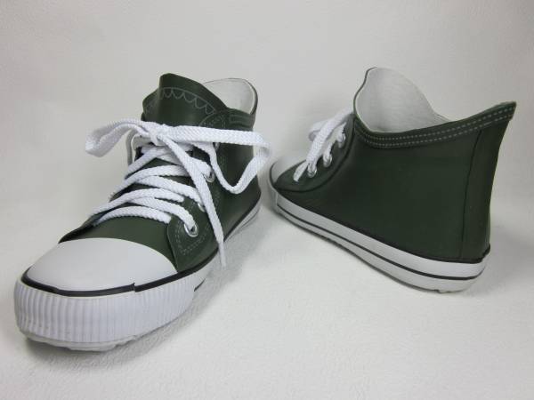 Uzyu245 訳ありキッズレインシューズスニーカー風長靴濃緑 cm 売買されたオークション情報 Yahooの商品情報をアーカイブ公開 オークファン Aucfan Com