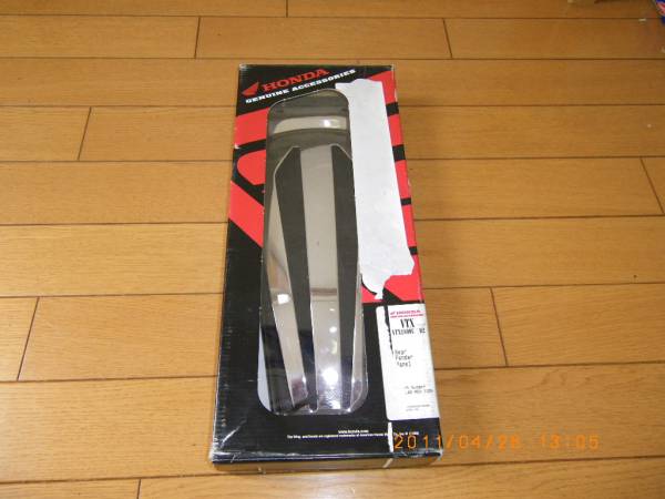 ☆★　ＨＯＮＤＡ　VTX‐1800　リヤフェンダーパネル　★☆_1