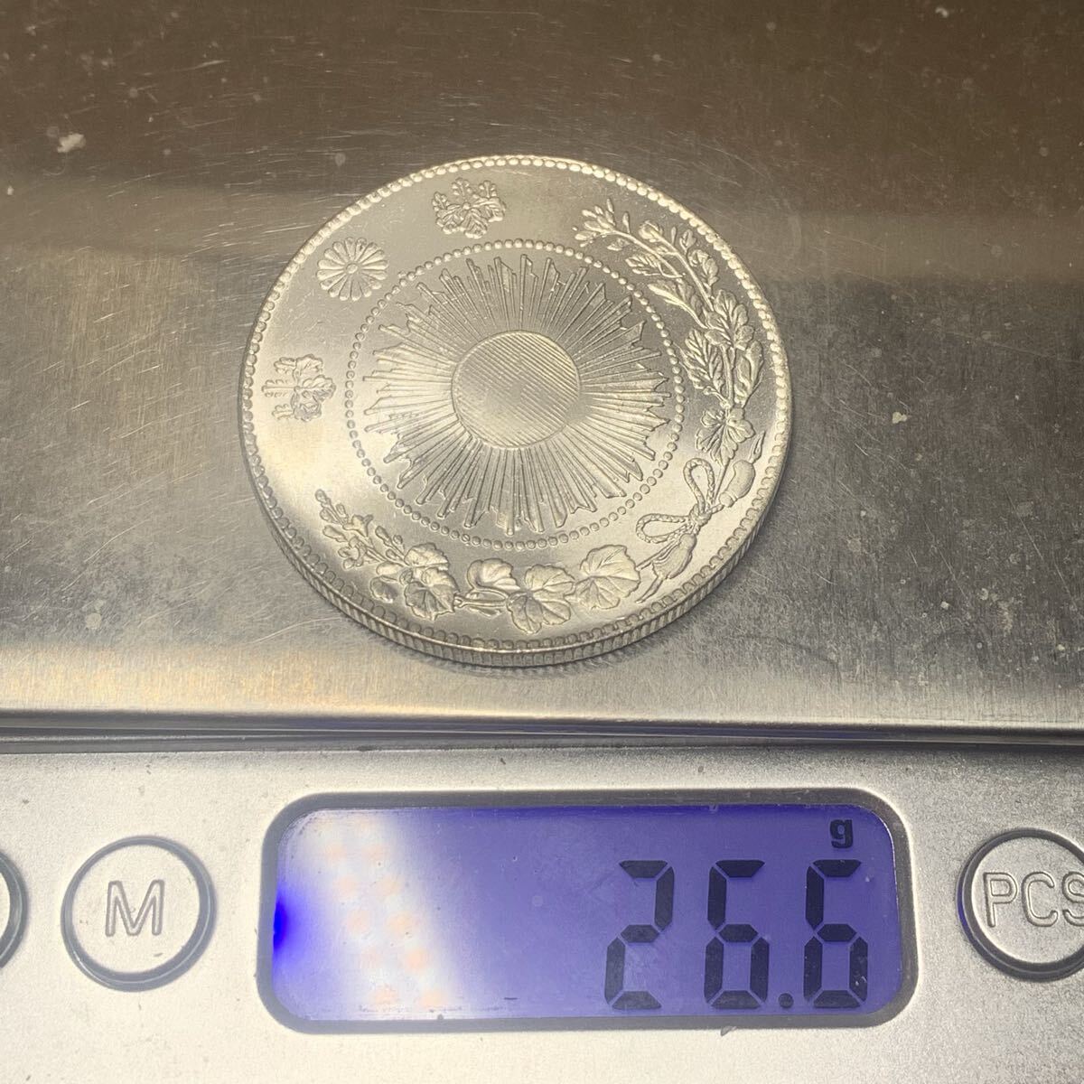 銀貨 日本 旧一円銀貨 明治三年 明治3年 一円銀貨 一圓 銀貨 古銭 日本