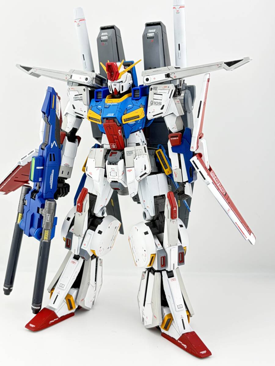 バンダイ MG 1/100 フルアーマーZZガンダム 機動戦士ガンダムZZ