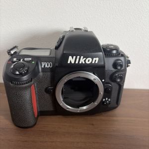 Yahoo!オークション(旧ヤフオク!)の家電、AV、カメラ Nikon F100の相場