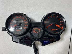 CBx400F メーターのYahoo!オークション(旧ヤフオク!)の相場・価格を