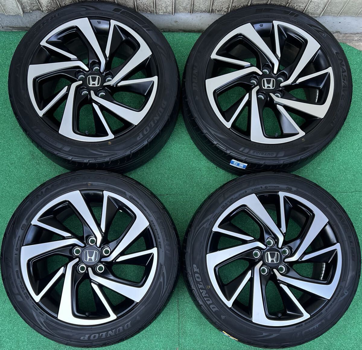 美品 ホンダ ヴェゼル RU系 RS純正 18インチタイヤ/ホイール4本 7.5J+