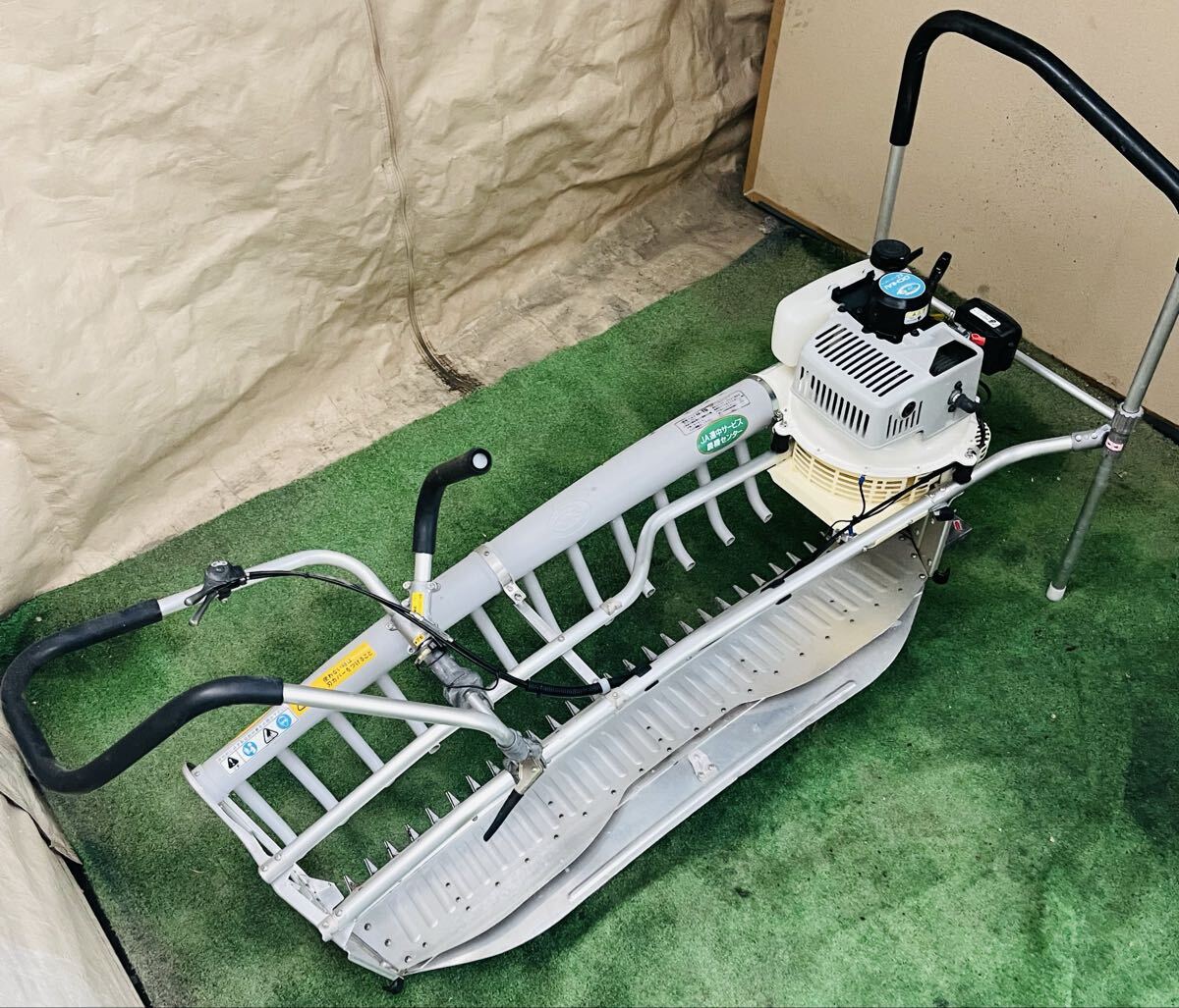 美品 落合 大型バリカン茶摘機 V8S HD-1070 刈幅 1000mm 茶 刈取 煎枝