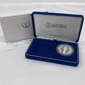 2002FIFAワールドカップ™ 純銀の中古価格は11,373円｜記念硬貨の新品