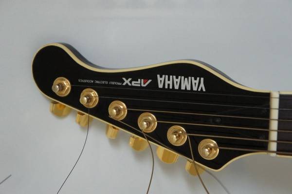 YAMAHA APX-10CS ヤマハエレアコギター 中古(ヤマハ)｜売買された 