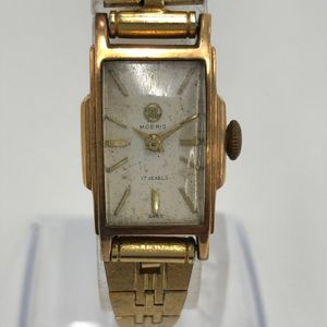 MOERIS 腕時計の値段と価格推移は？｜46件の売買データからMOERIS