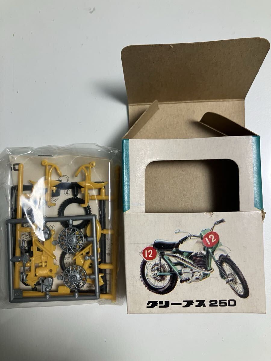 童友社 1/32 ミニオートバイシリーズ 6種類(各2個)1ダースセット 超