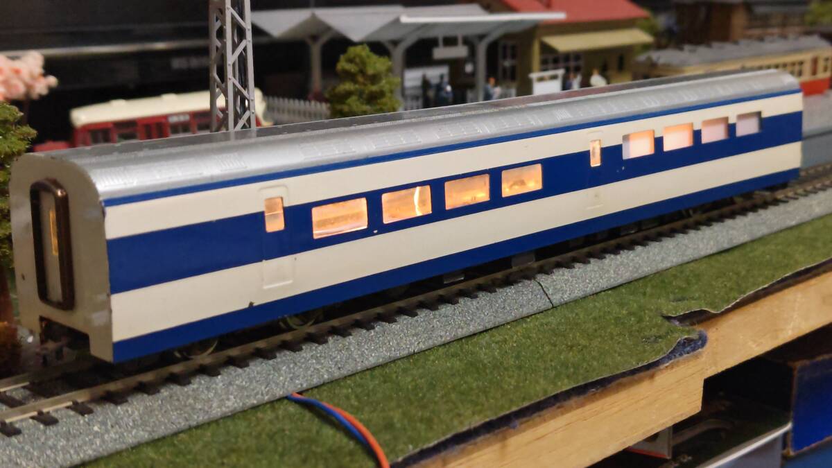 新幹線食堂車の値段と価格推移は？｜1件の売買データから新幹線食堂車
