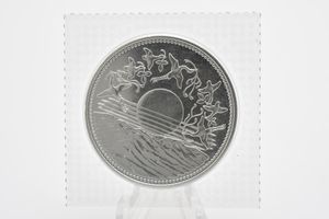 1万円銀貨のYahoo!オークション(旧ヤフオク!)の相場・価格を見る