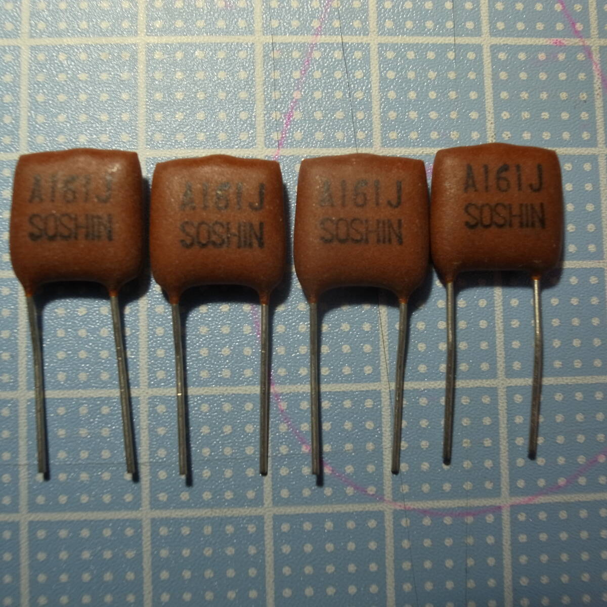 【未使用品】 双信電機 SE コンデンサ 2個 双信電機の値段と価格推移は？｜10件の売買データから双信電機の価値が