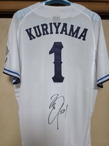 栗山巧の値段と価格推移は？｜461件の売買データから栗山巧の価値が