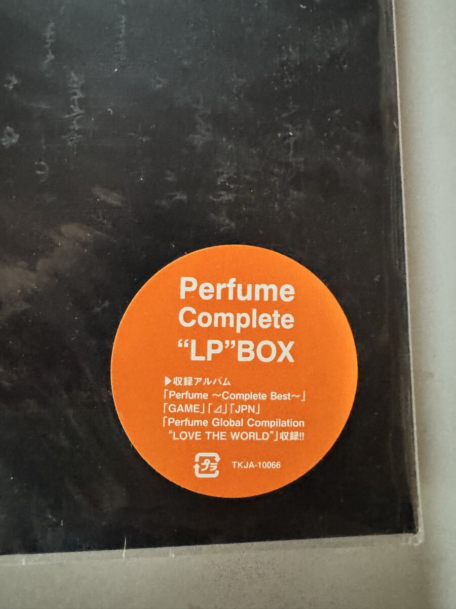 Perfume Completeの値段と価格推移は？｜6件の売買データからPerfume