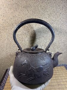 南部鉄器 鉄瓶 馬の図 鋳物 茶道具 南部鉄器 馬の値段と価格推移は？｜11件の売買データから南部鉄器 馬の
