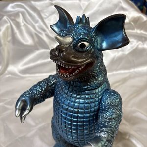 フィギュア マーミット製1965版バラゴンソフビ組立キット