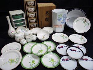 香蘭社 オーキッドレース 皿の値段と価格推移は？｜12件の売買データ