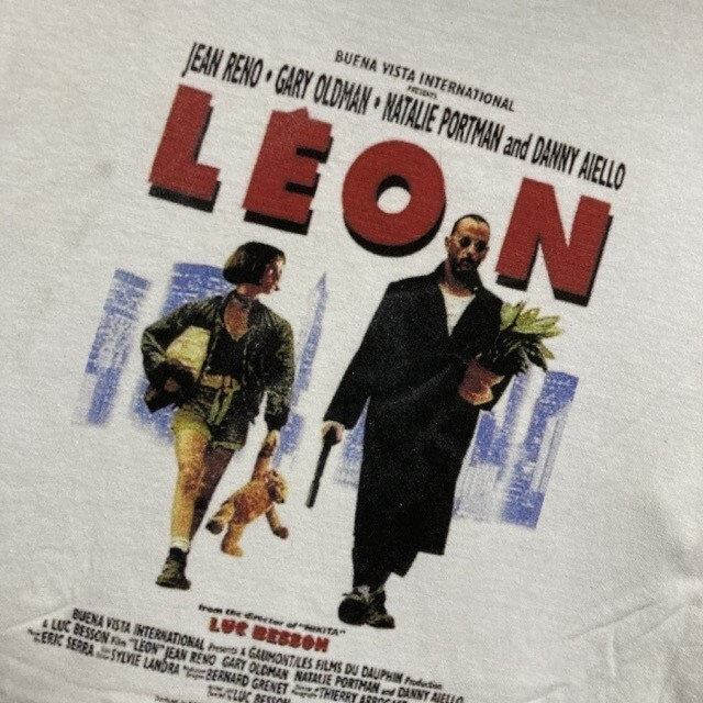 レオン ポスター 映画の値段と価格推移は？｜17件の売買データから