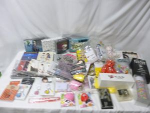 KinKi Kids ペンライトの値段と価格推移は？｜10件の売買データから