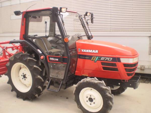 ヤンマートラクターAF270キャビン・エアコン・爪新品・農業機械